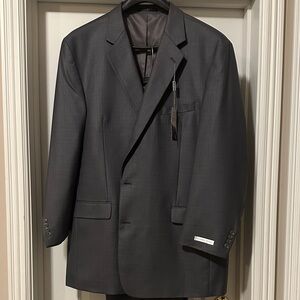 NWT Geoffrey Beene Charcoal Suit